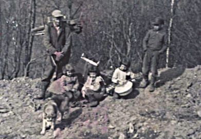 1959 May - walking the mountain