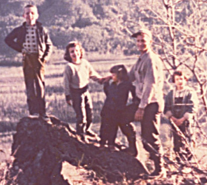 June 1959 - Age 7 - Me on the right - excluded from the family
