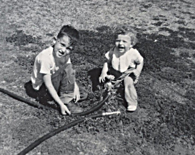 1966 steve dave closeup hose