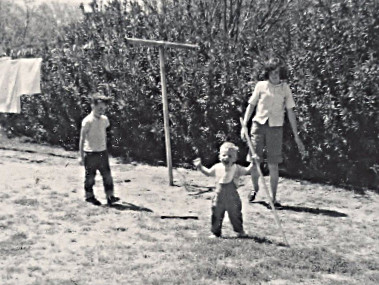 1966 Hawthorne St in Tucson - Cindy, Dave and Steve -- First Steps!  Happy boy