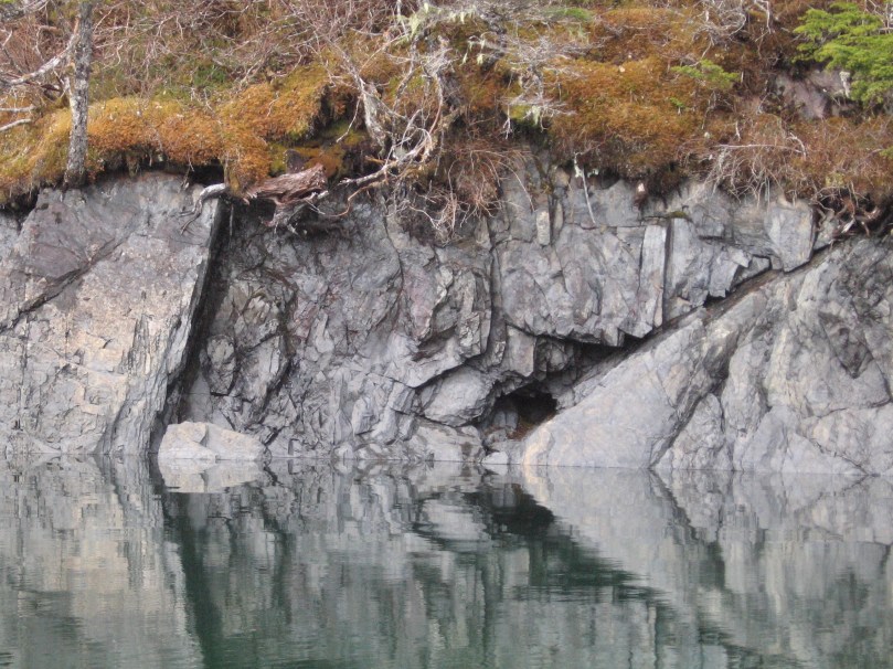 06 2013 alaska shoreline 2