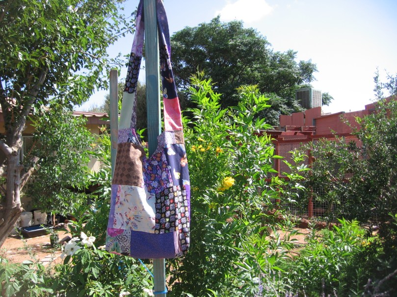 retake pics bags totes 025